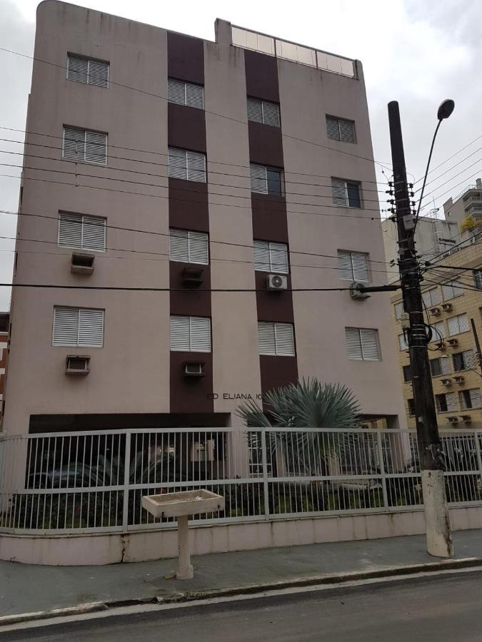 Apartamento Amplo E Belissimo! - 3 Quadras Do Mar! Guarujá Exteriör bild