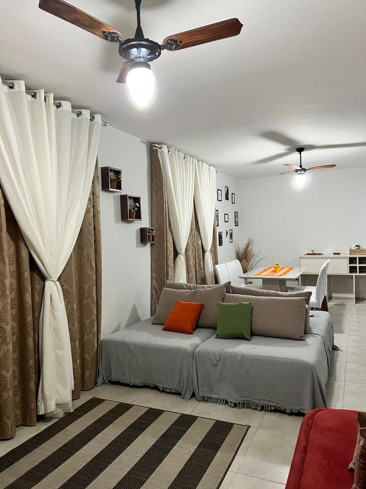 Apartamento Amplo E Belissimo! - 3 Quadras Do Mar! Guarujá Exteriör bild